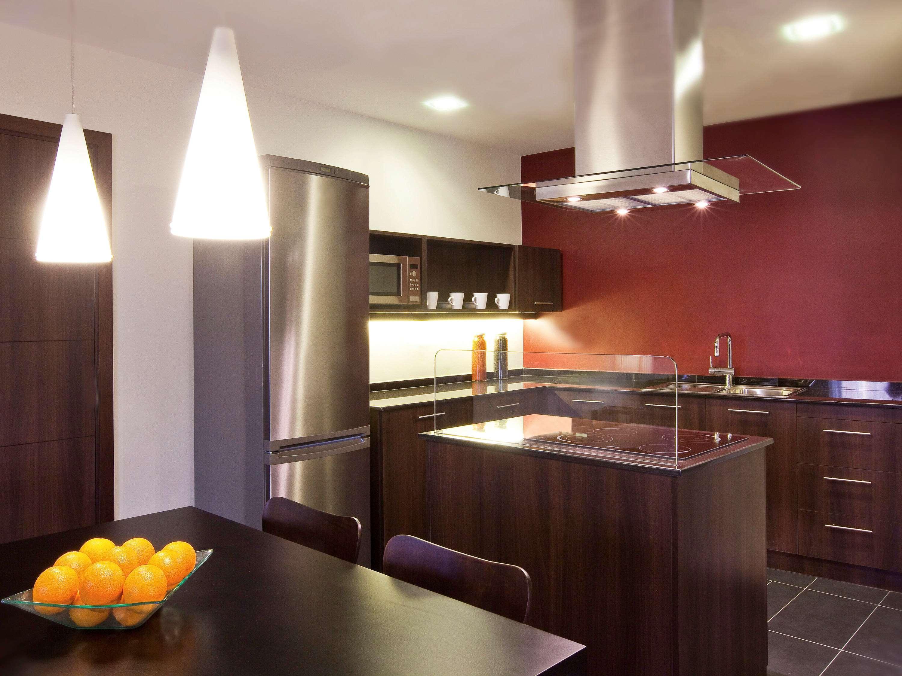 Moevenpick Hotel Apartments Al Mamzar Ντουμπάι Εξωτερικό φωτογραφία A modern kitchen