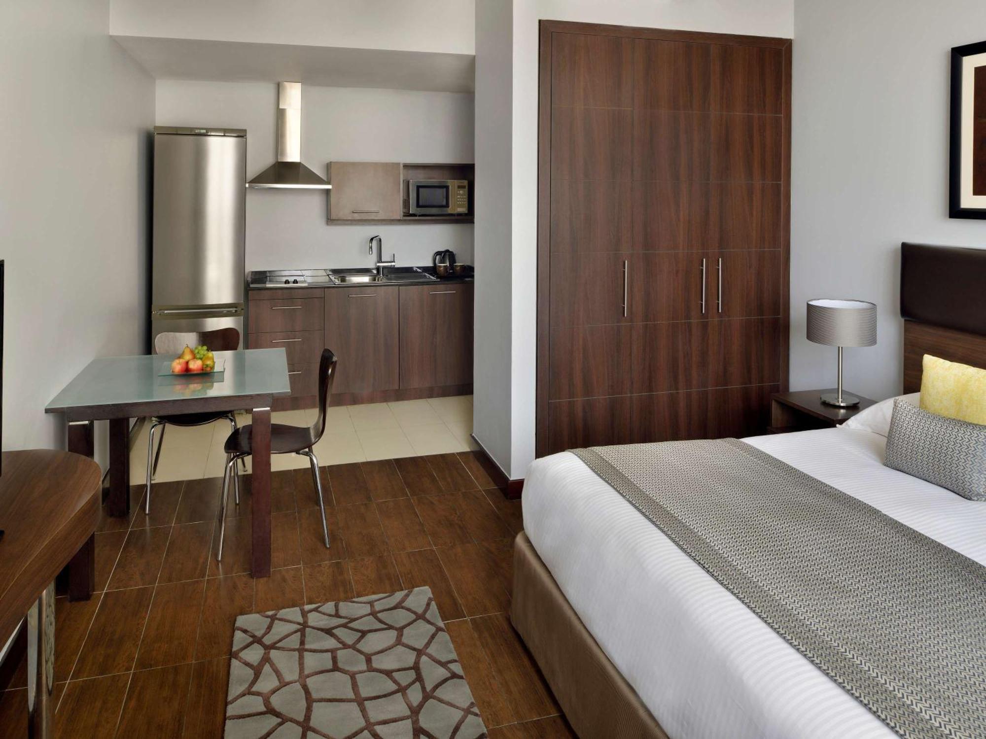 Moevenpick Hotel Apartments Al Mamzar Ντουμπάι Εξωτερικό φωτογραφία Studio apartment